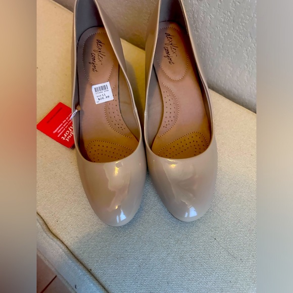 New in box - Picture 2 of 3